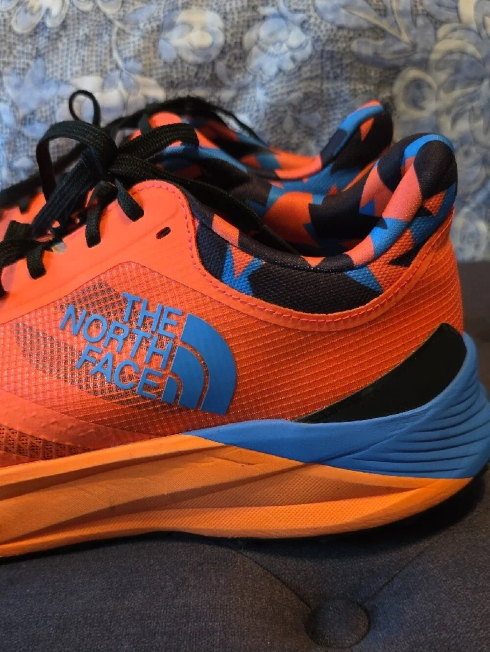 The North Face Men’s VECTIV 2023 Enduris 3 Athletic Shoes - Size 12 Orange/blue